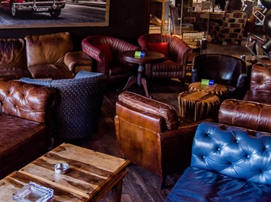 AZURI RESTAURANT AND LOUNGE